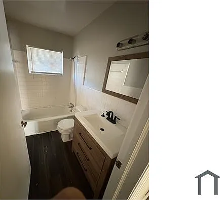 559 Farnell Ln — Photo 4