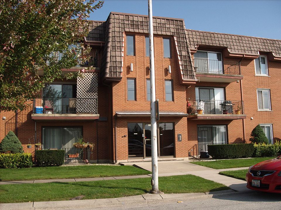 2nd image of 10841 S Keating Ave