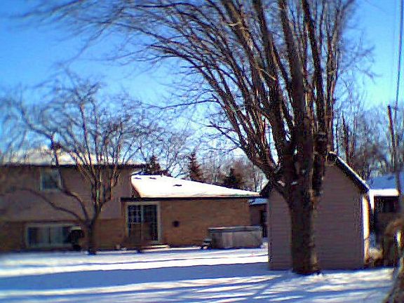2nd image of 900 E 171st St