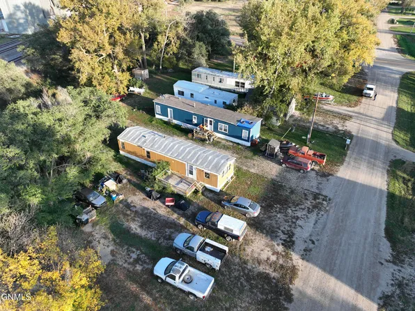 6 Eight 10 10b Front St, White Earth, ND 58794
