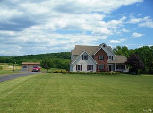1007 Winter Mountain Rd, Lehighton, PA 18235