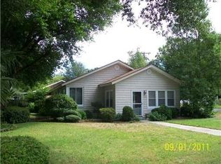 3208 Center St, Savannah, GA 31404