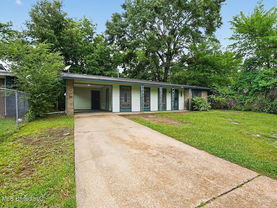 1st image of 6615 Lyndon B Johnson Dr