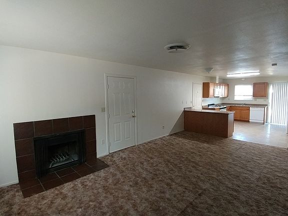 3rd image of 2458 Wilson Ave APT 6