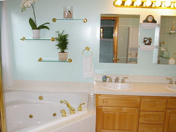 Master bath