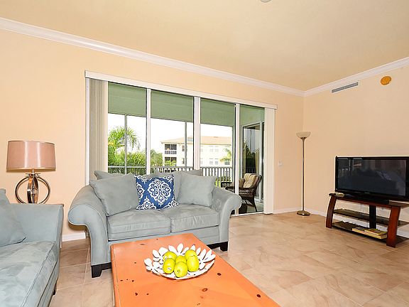 5th image of 1000 San Lino Cir Unit 1021