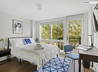 273 Leonard St #1, Brooklyn, NY 11211