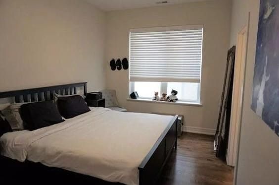 5th image of 1551 N Milwaukee Ave #2
