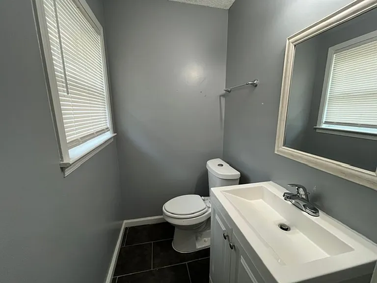 7917 Southaven Cir W — Photo 10