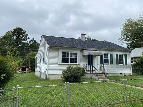 3rd image of 718 Hill Top Dr