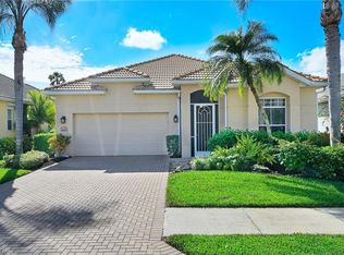 3645 Grand Cypress Dr, Naples, FL 34119