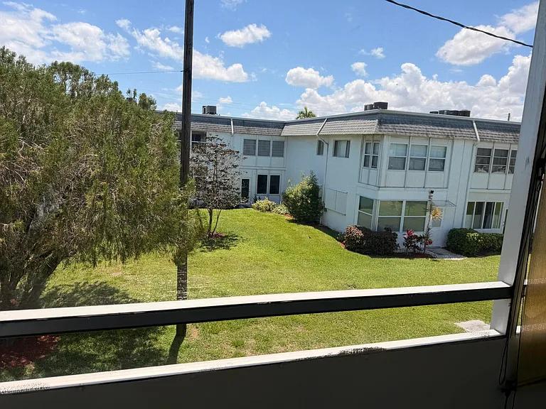 3322 Cynthia Ln #207 — Photo 34