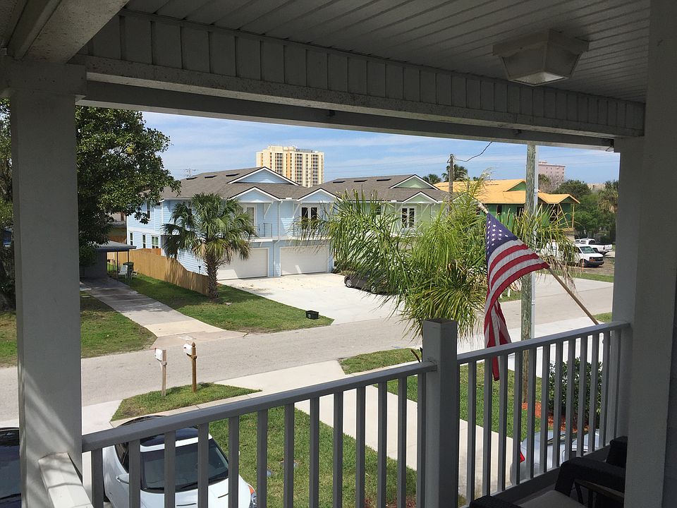 Master Bedroom Balcony View