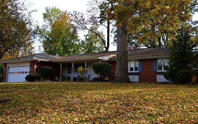 1st image of 2452 Pine Knott Dr