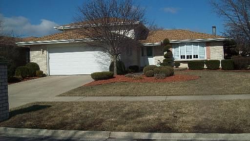 1st image of 17615 Rosewood Ln