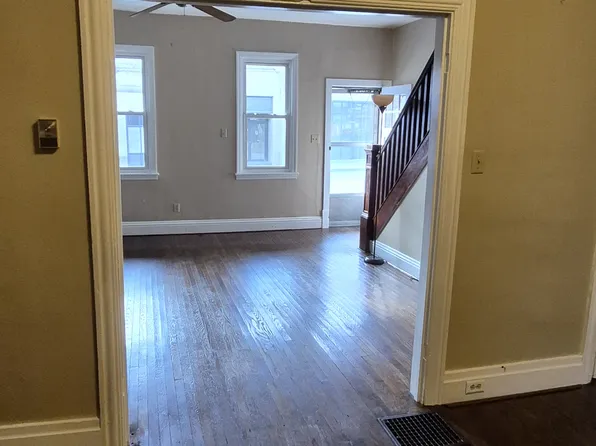 110 2nd St, Leechburg, PA 15656