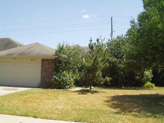 1st image of 18735 Spinney Lane Dr