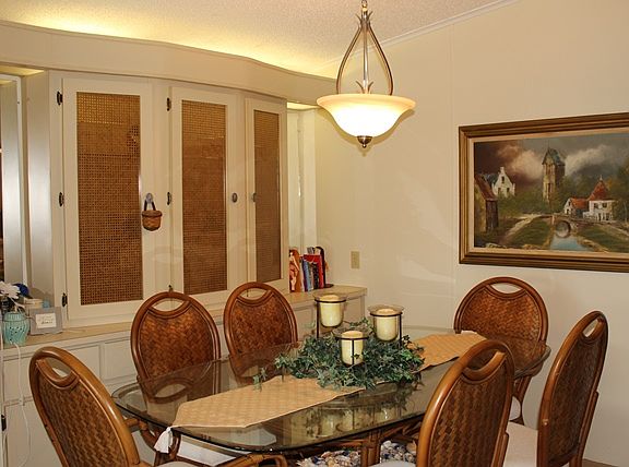 5th image of 182 Guana Ct