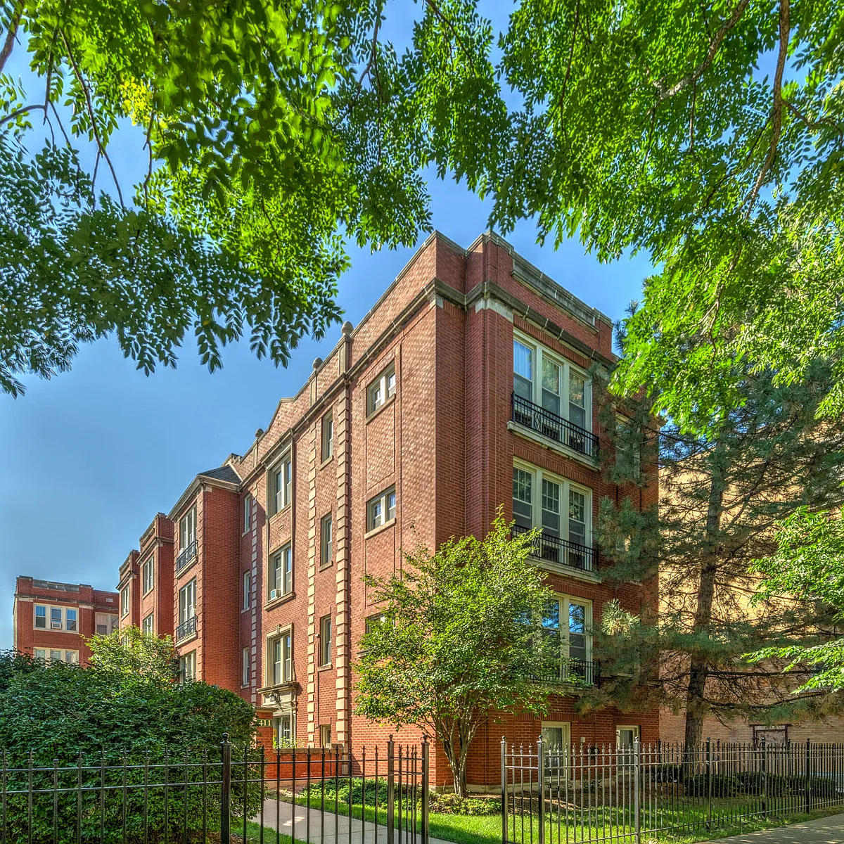 Building Photo - 415 S. Harvey