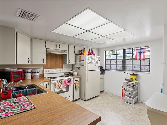 4th image of 924 5th St #19-C-1