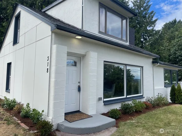 318 S 104th Street, Seattle, WA 98168