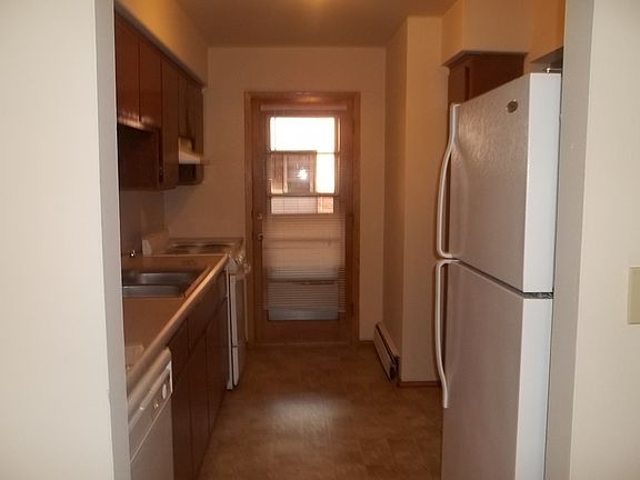 5th image of 8869 S Oak Park Dr APT 19