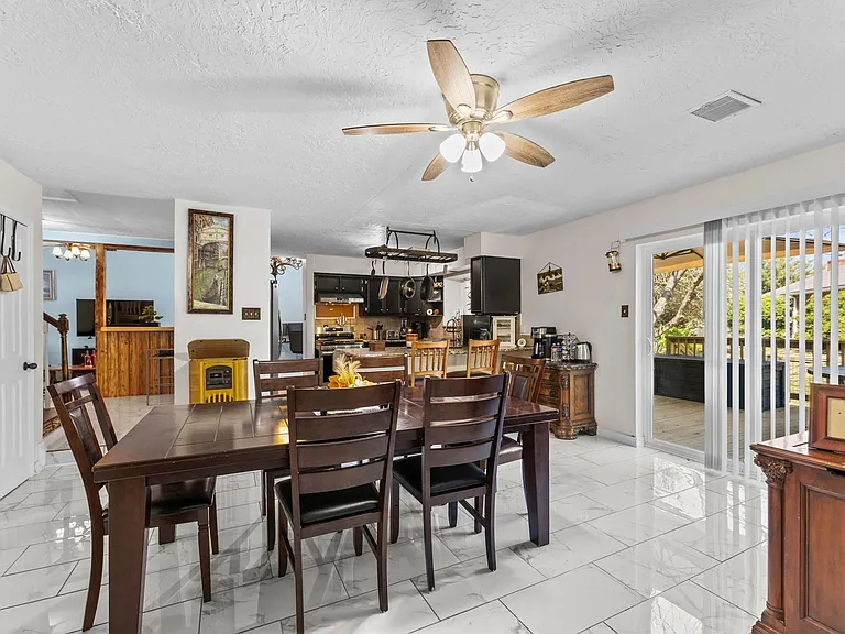 228 April Waters Dr W — Photo 15