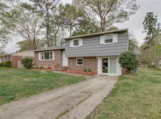 8305 Capeview Ave, Norfolk, VA 23518