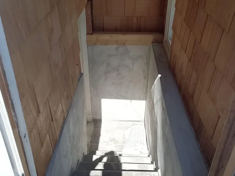 761 Markham St #BASEMENT — Photo 6