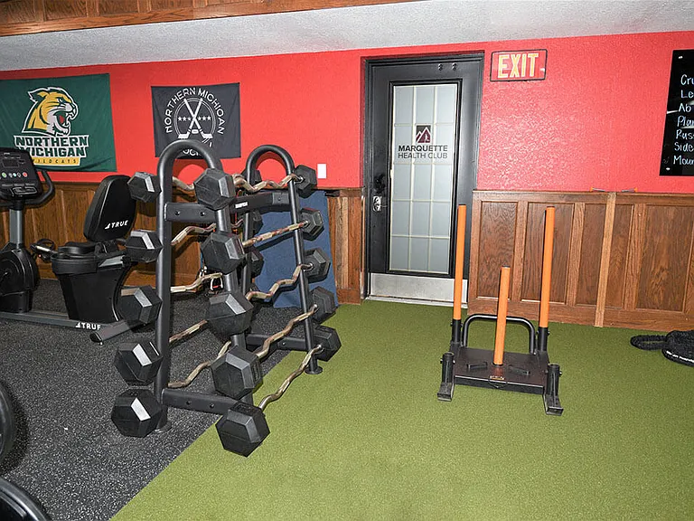 Plenty of Free Weights