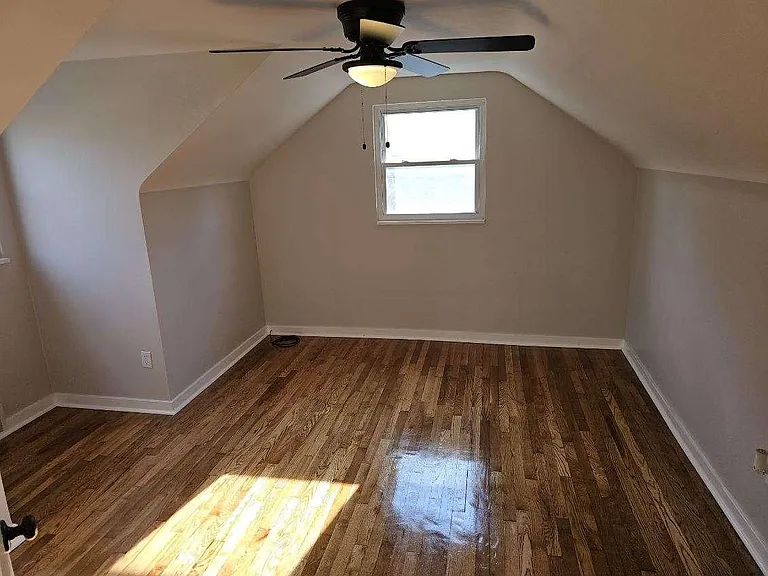 Upper bedroom 1