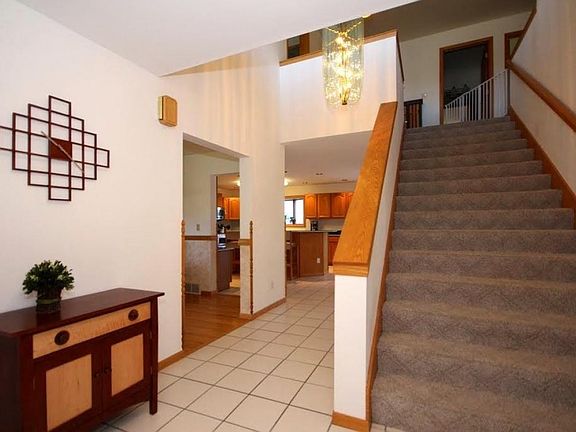 2nd image of 7133 Dorf View Ct