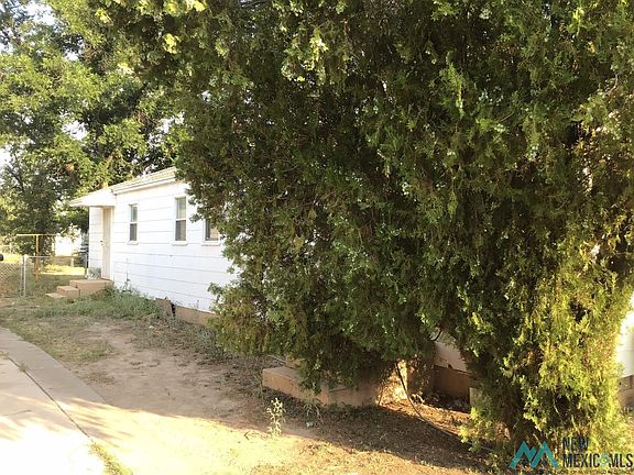 5th image of 405 S Ash St