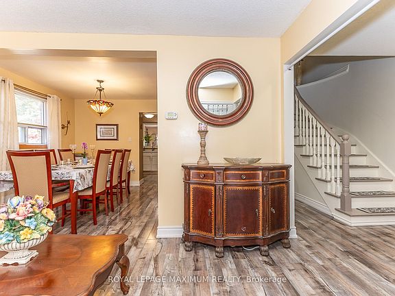 4th image of 157 Misty Meadow Dr