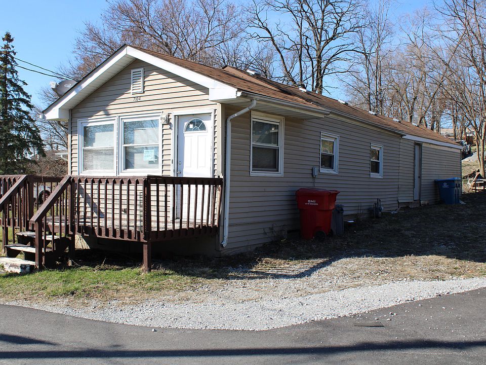 2nd image of 7104 W 132nd Pl