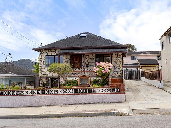 3rd image of 833 Hellam St