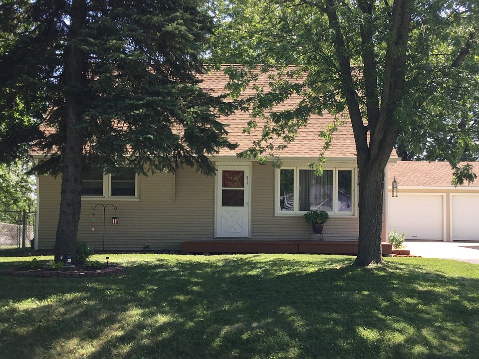 1st image of 9215 Ethyl Ln