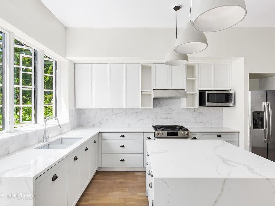 1st image of 354A Prospect Ave