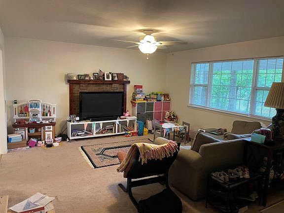 4th image of 8805 Lorfax Dr