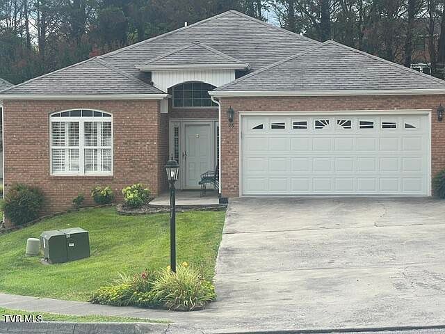 1st image of 149 Apple Lake Dr