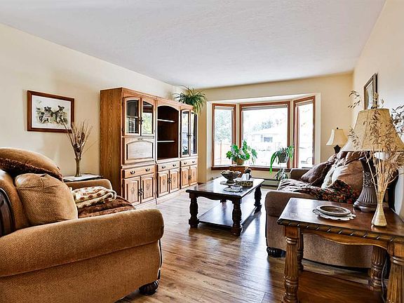 3rd image of 535 W 28th St S