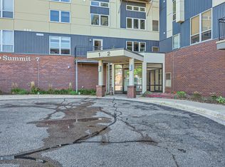 1502 5th St N APT 411, Hopkins, MN 55305