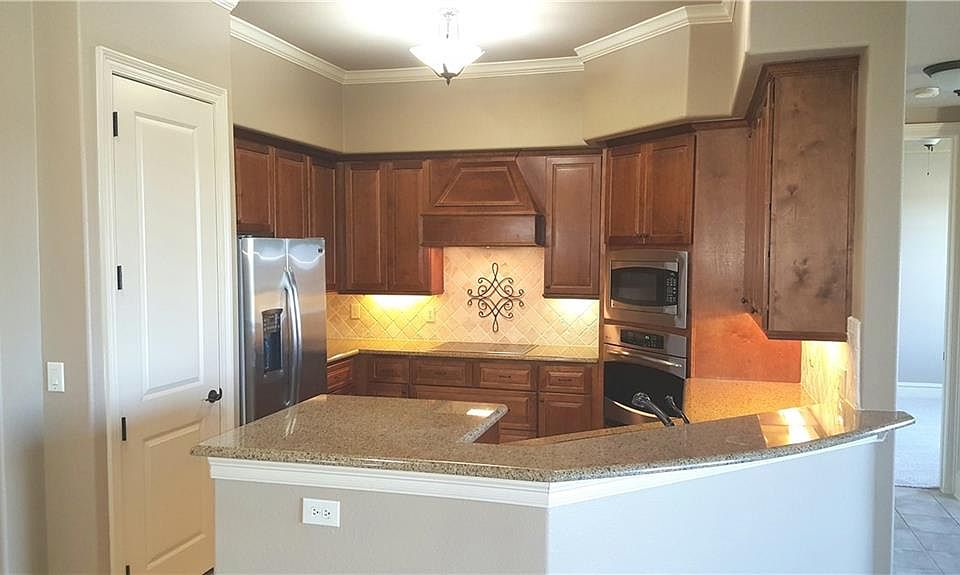 1st image of 301 Watermere Dr APT 402