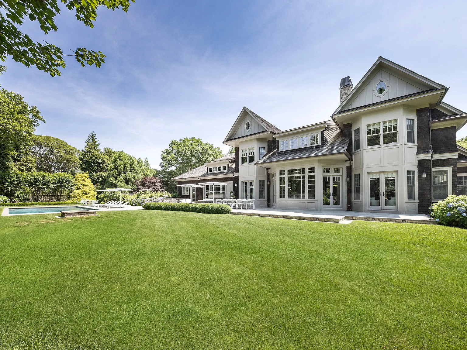 Recently Reimagined in East Hampton — Photo 2