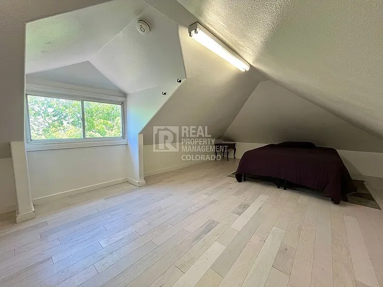 2791 W Irvington Pl — Photo 10