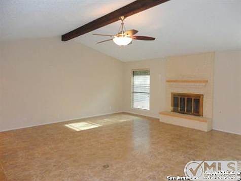 4th image of 2802 Oak Leigh St