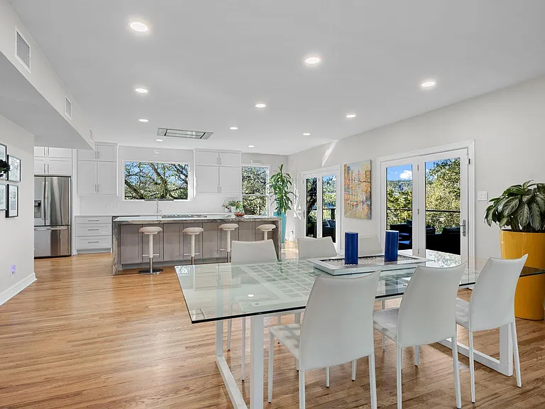 5600 Blueridge Ct — Photo 13