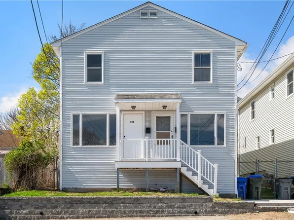 198 Sunbury St Unit 198A, Providence, RI 02908