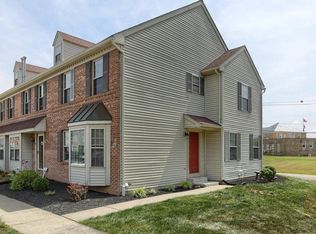 28 Acorn Blvd, Lancaster, PA 17602