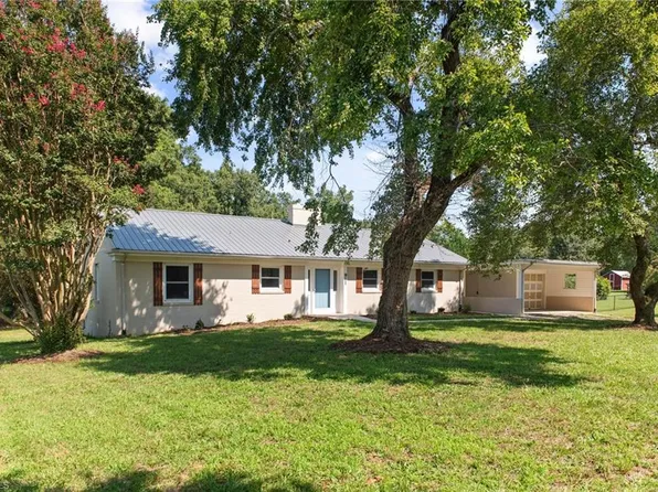 911 Foxfire Rd, Asheboro, NC 27205